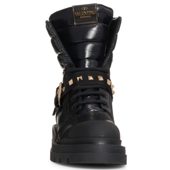 NIB $1390 Valentino Garavani Rockstud Combat Boot in size 37! - Picture 5 of 6